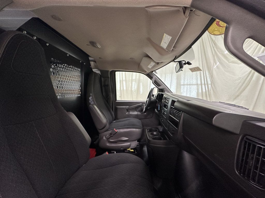 Used 2025 GMC Savana 2500 w/ Driver Convenience Package RWD image 23