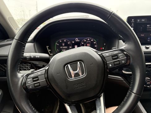 Certified 2023 Honda Accord Touring image 13