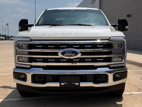 New 2026 Ford F250 Lariat RWD image 4