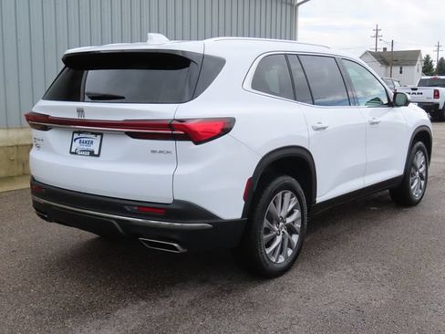 Used 2026 Buick Enclave Preferred AWD/4WD image 3