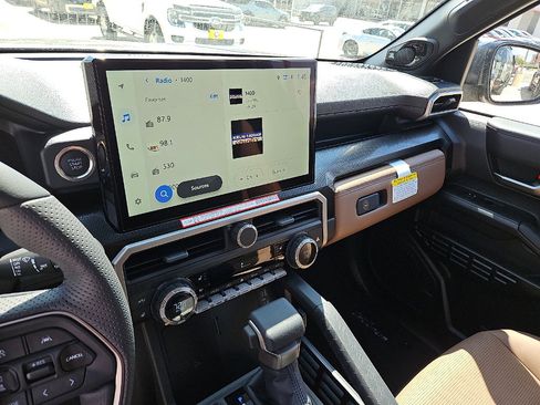 Certified 2026 Toyota 4Runner Limited image 18