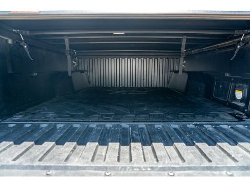 Used 2019 Toyota Tacoma TRD Off-Road AWD/4WD image 14
