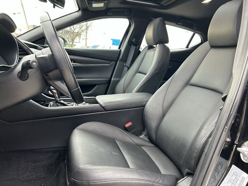 Used 2024 MAZDA MAZDA3 s image 23