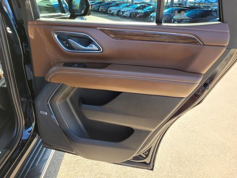 Certified 2023 Chevrolet Tahoe High Country w/ Max Trailering Package AWD/4WD image 10