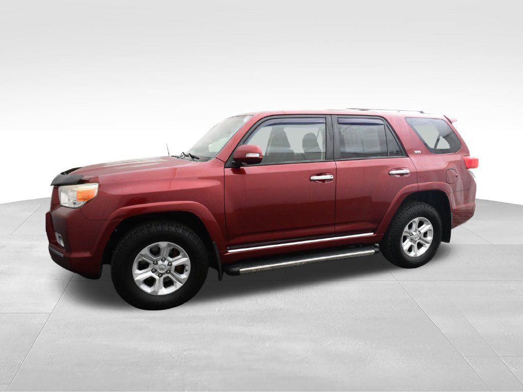 Used 2013 Toyota 4Runner SR5 w/ Convenience Pkg AWD/4WD image 8