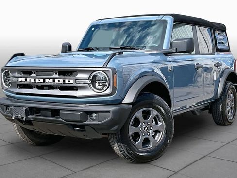 Used 2023 Ford Bronco Big Bend image 2