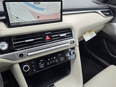 Certified 2026 Genesis G70 2.5T image 22