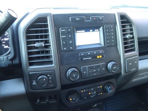 Used 2022 Ford F250 XL w/ Power Equipment Group AWD/4WD image 13