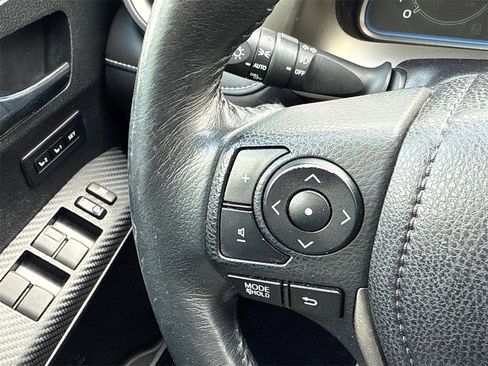 Used 2014 Toyota RAV4 Limited image 22
