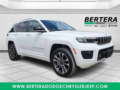 Used 2022 Jeep Grand Cherokee Overland w/ Luxury Tech Group IV