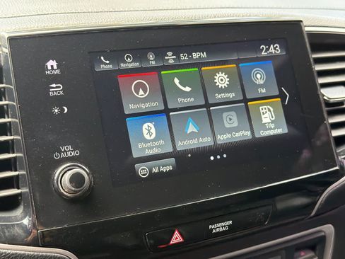 Used 2022 Honda Pilot TrailSport image 19