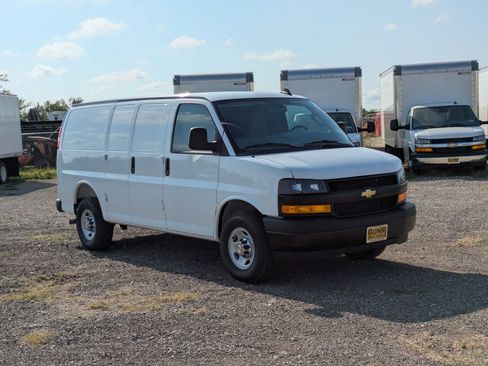 New 2025 Chevrolet Express 2500 w/ Driver Convenience Package image 1