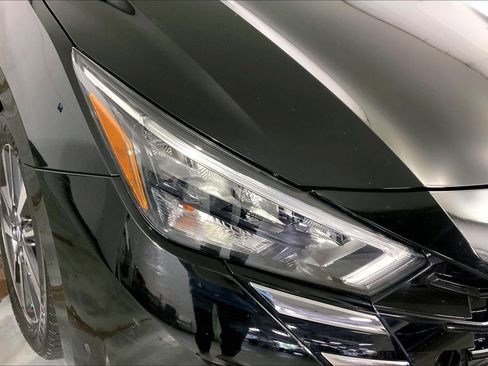Used 2025 Nissan Versa SV w/ Trunk Package FWD image 26