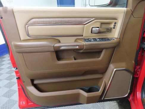 Used 2022 RAM 2500 Limited AWD/4WD image 64
