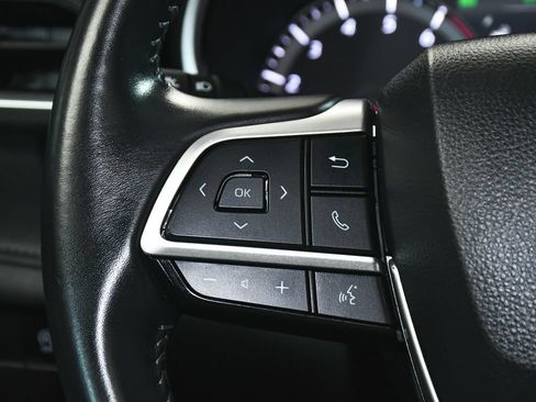 Used 2024 Toyota Highlander XSE AWD/4WD image 31