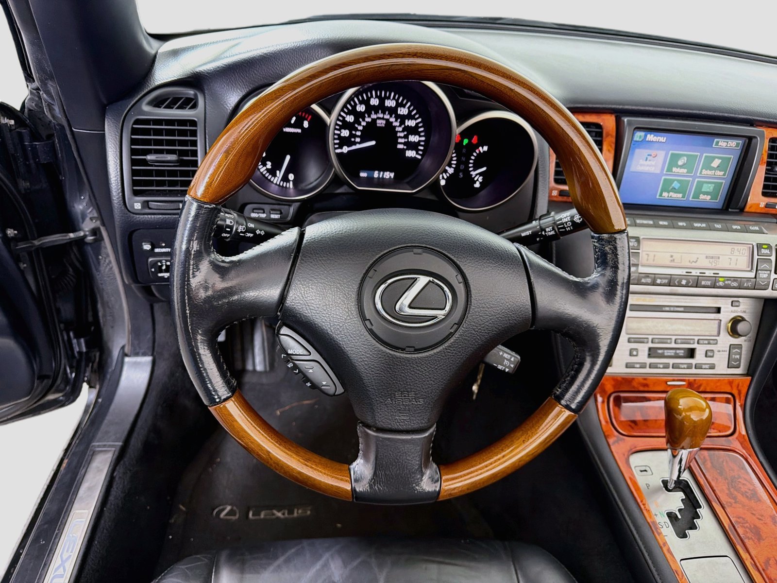 Used 2007 Lexus SC 430 Convertible RWD image 25