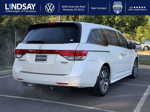 Used 2015 Honda Odyssey Touring image 2