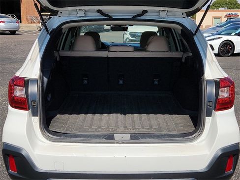 Used 2019 Subaru Outback 2.5i image 10