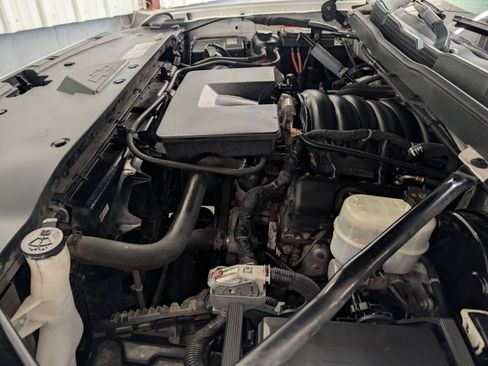Used 2015 Chevrolet Silverado 1500 LT AWD/4WD image 51
