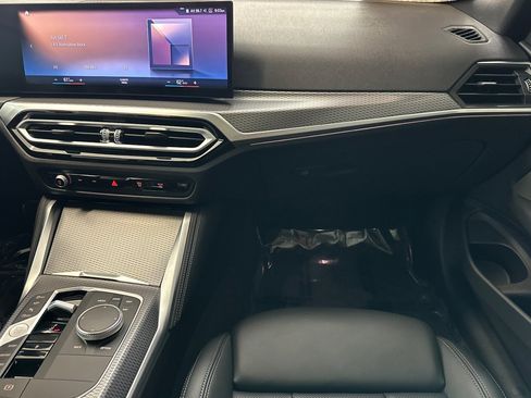 Used 2024 BMW 430i Coupe w/ M Sport Package RWD image 33