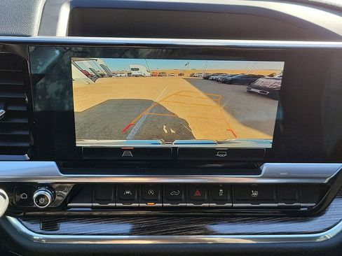 Certified 2024 GMC Sierra 1500 Elevation image 14