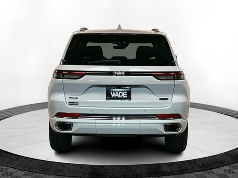 Certified 2022 Jeep Grand Cherokee Overland image 4