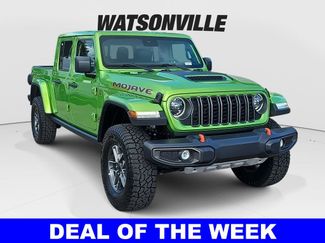 New 2025 Jeep Gladiator Mojave w/ Convenience Group 360° Tour