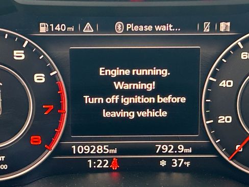 Used 2017 Audi Q7 3.0T Premium Plus w/ Premium Plus Package image 23