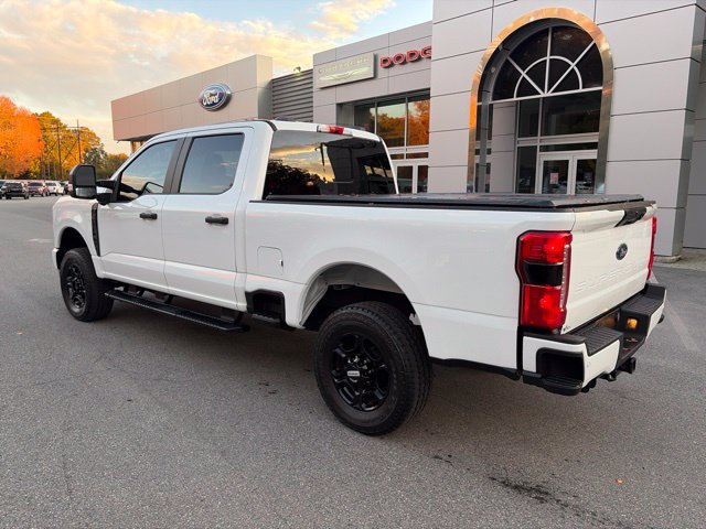 Used 2024 Ford F250 XL w/ STX Appearance Package AWD/4WD image 4