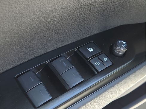 New 2026 Toyota Camry SE FWD image 18