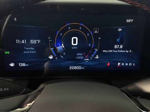Used 2025 Chevrolet Equinox RS w/ Safety and Technology Package FWD image 15