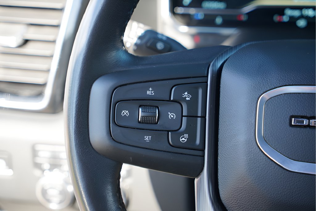 Used 2024 GMC Sierra 3500 Denali Ultimate AWD/4WD image 11