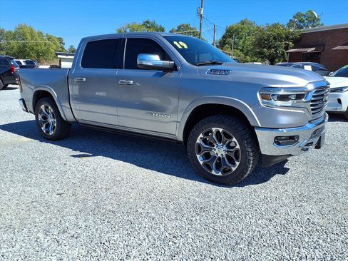 Used 2019 RAM 1500 Limited image 6