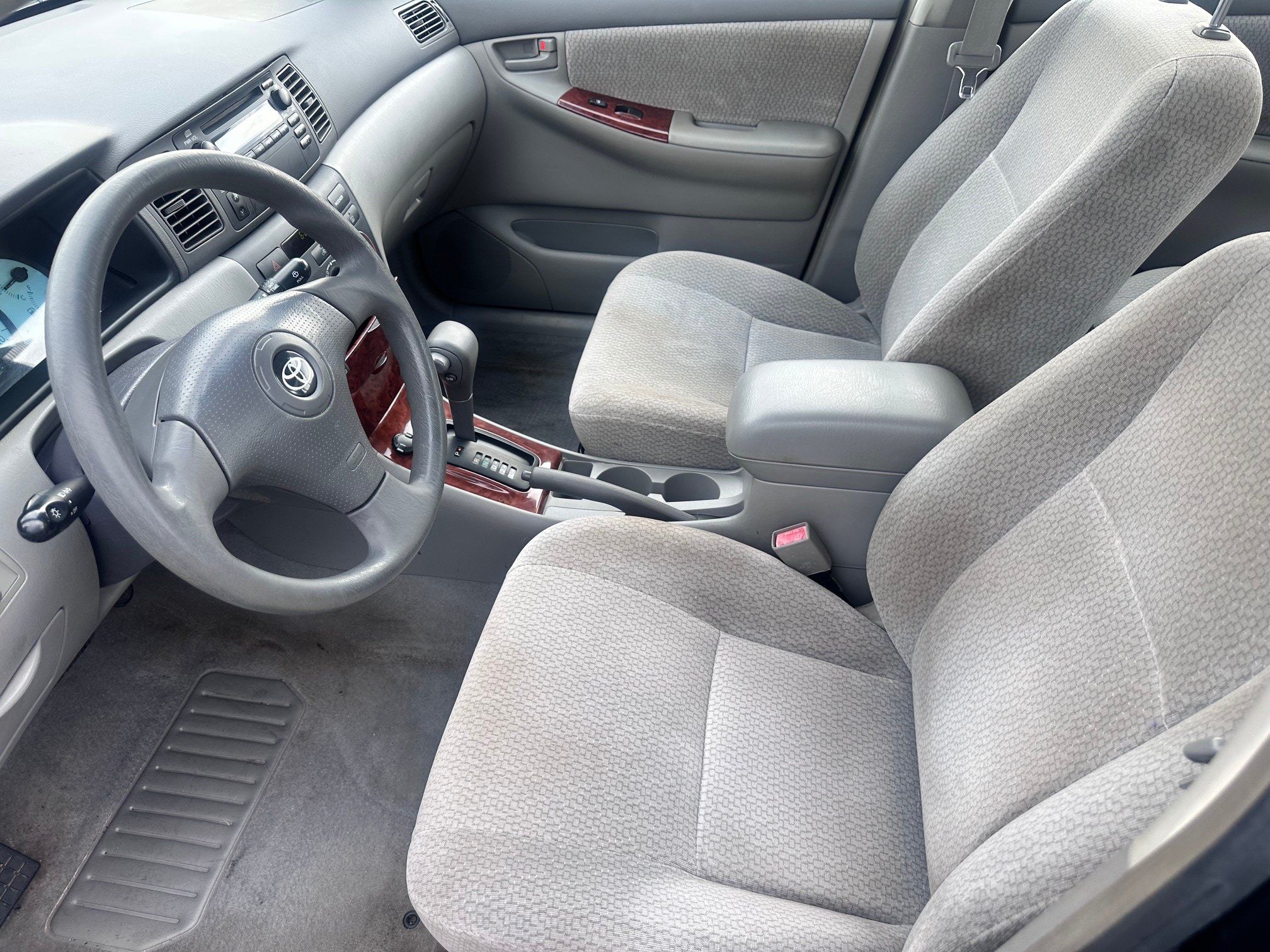 Used 2003 Toyota Corolla LE w/ All Weather Guard Pkg FWD image 5
