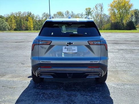 New 2026 Chevrolet Equinox ACTIV w/ Convenience Package III FWD image 4