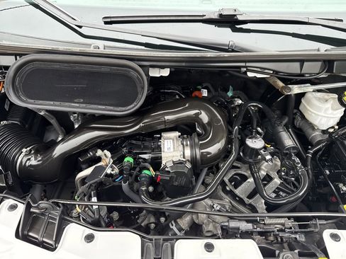 Used 2024 Ford Transit 250 Low Roof w/ Exterior Upgrade Package image 28