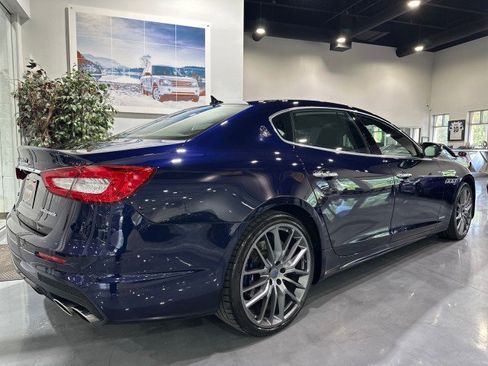 Used 2018 Maserati Quattroporte S GranSport RWD image 32