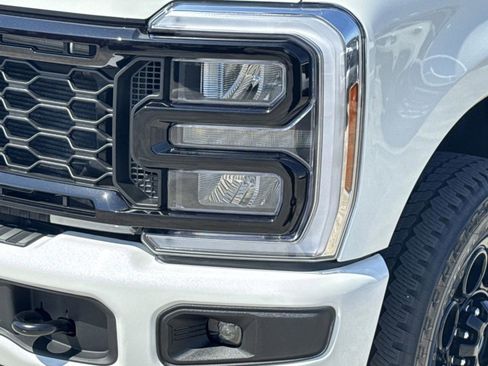 New 2025 Ford F250 Lariat w/ Lariat Ultimate Package image 75