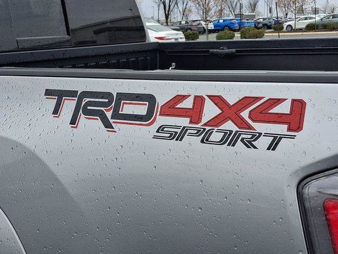 Certified 2023 Toyota Tacoma TRD Sport w/ Advanced Technology Package AWD/4WD image 31