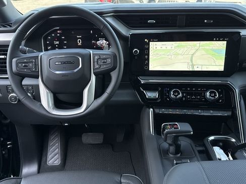 New 2026 GMC Sierra 1500 Denali w/ Denali Reserve Package AWD/4WD image 7