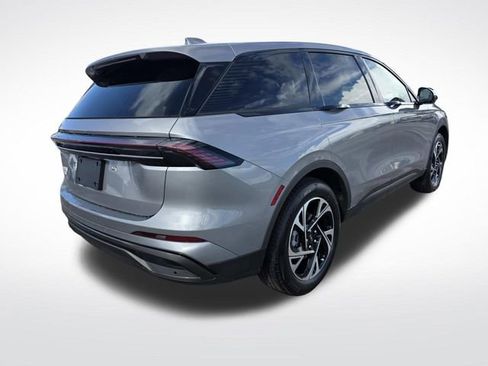 New 2025 Lincoln Nautilus Premier w/ Equipment Group 102A image 3