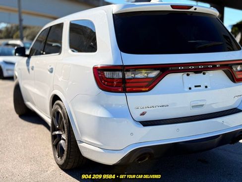 Used 2018 Dodge Durango SRT w/ Trailer Tow Group IV AWD/4WD image 17