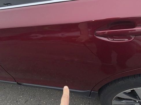 Used 2017 Subaru Outback 3.6R Limited image 4