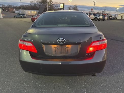 Used 2009 Toyota Camry image 4