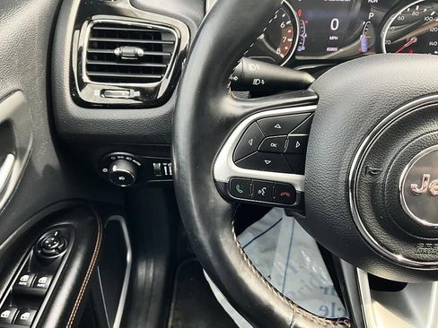 Used 2020 Jeep Compass Limited AWD/4WD image 30