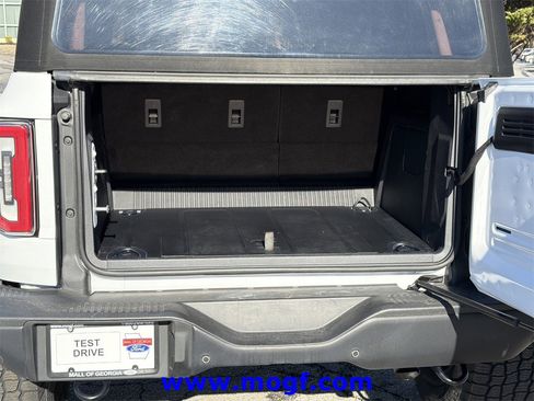 Used 2023 Ford Bronco Badlands image 26