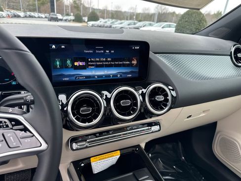 New 2026 Mercedes-Benz GLA 250 4MATIC image 29