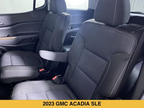 Certified 2023 GMC Acadia SLE w/ Driver Convenience Package FWD image 12