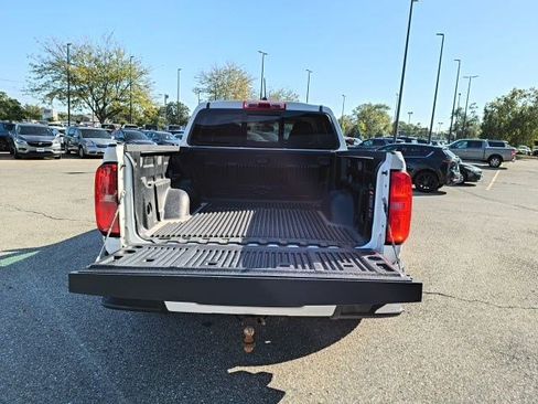 Used 2017 Chevrolet Colorado Z71 image 14