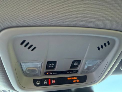 Used 2020 Chevrolet Malibu Premier FWD image 30